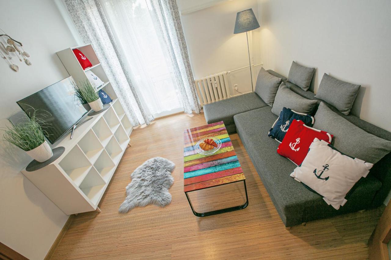 Apartament W Centrum VI Apartment อุสตกา ภายนอก รูปภาพ